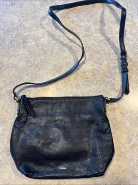 Fossil Black Pebbled Leather Crossbody